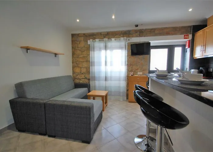 Baltum - Free Private Parking - Wifi - Airco # By Bedzy # * Albufeira